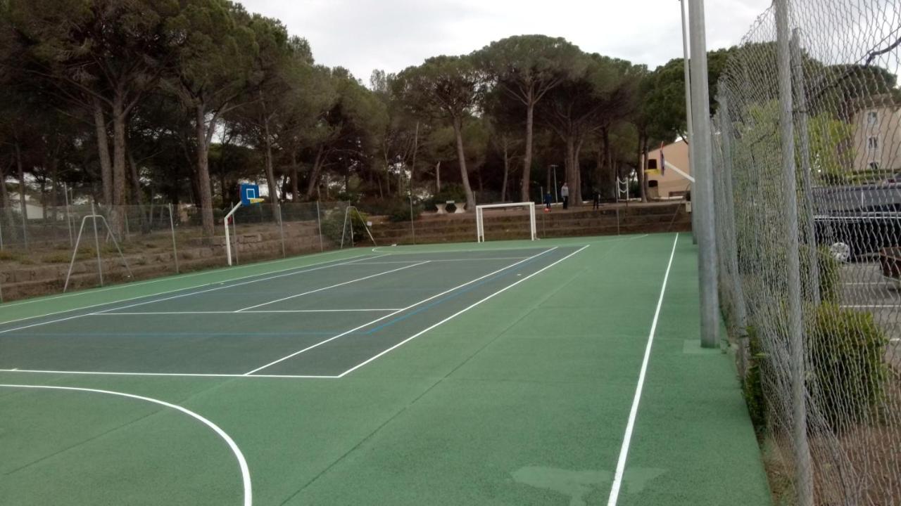Residence Golfs De Valescure 2 Saint-Raphaël Buitenkant foto